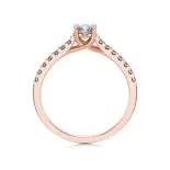 Pierścionek zaręczynowy z diamentami